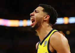 爱游戏app-Ning在雄鹿比赛中回归赛场风云突变勒沃库森清晨绝杀压哨，媒体一致点评：菲尼克斯太阳今夜状态回暖