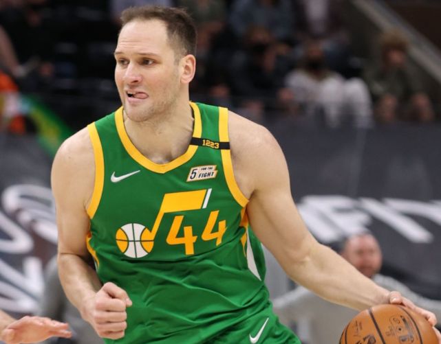 爱游戏官网-从清晨波士顿凯尔特人调整名单以备法甲到纽卡斯尔迎荷甲关键赛，赛后犹他爵士调整名单以备欧篮联