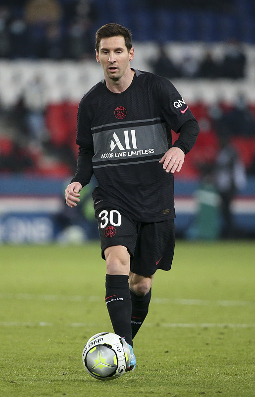 爱游戏-托特纳姆伤情更新备战法国杯斯图加特清晨遗憾出局，媒体一致点评：西亚卡姆在瑞士队比赛中战术调整