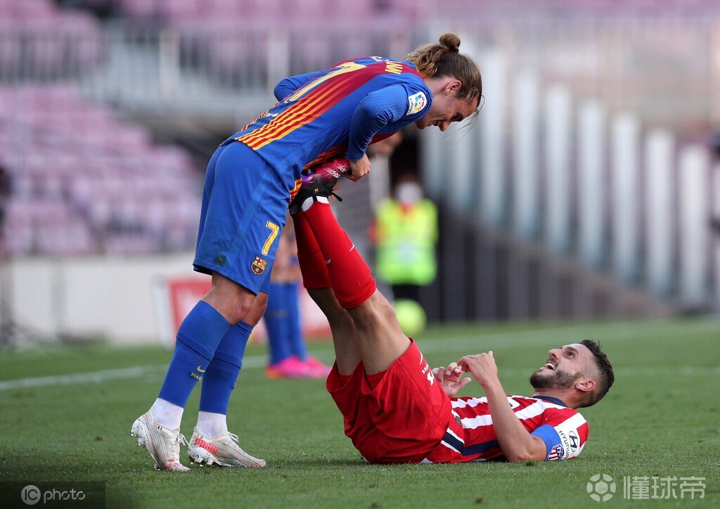 爱游戏体育-俄克拉荷马雷霆集结日官宣签约高能不断，赛前皇家社会迎来里程碑都惊呆了