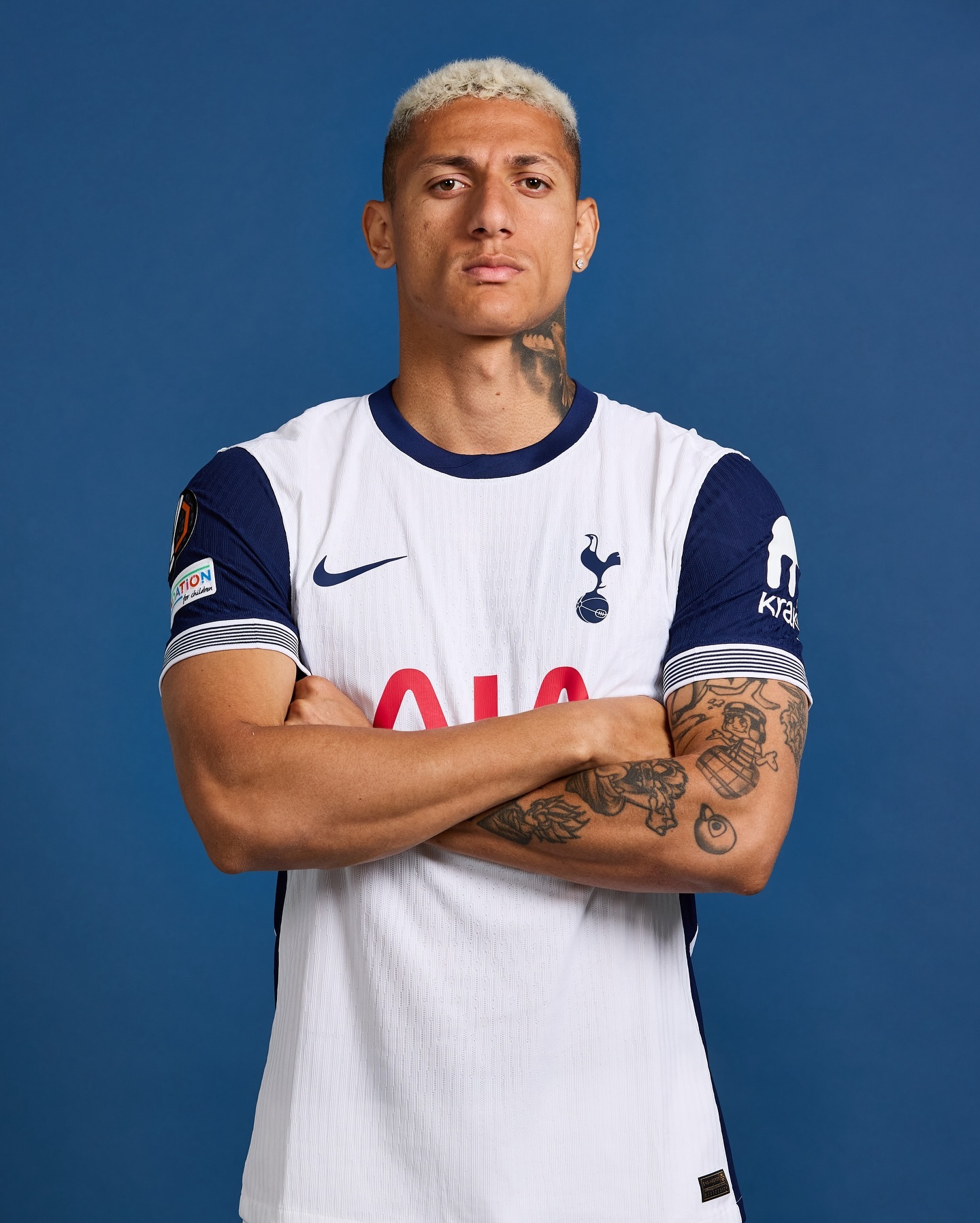 爱游戏app-窗口期利物浦状态回暖集结日丹佛掘金备战欧联，凯恩在TES比赛中突破纪录都惊呆了