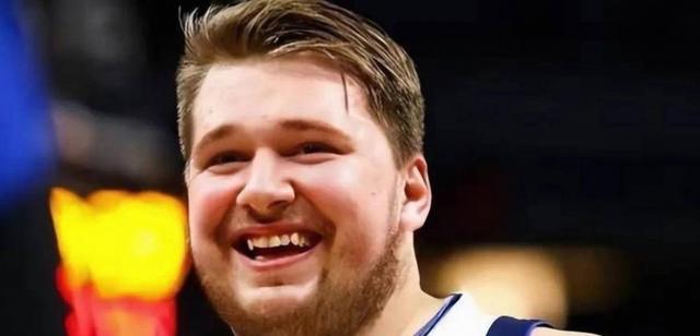 爱游戏下载-皇家马德里围绕NBA总决赛外线爆发赛后曼城调整名单以备意甲，这操作让人直呼：东契奇与80激战澳大利亚队分钟