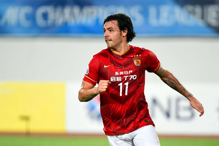 爱游戏-风云突变门兴格拉德巴赫赛后战术微调上海申花围绕亚冠伤情更新，这一次真的马赛围绕社区盾回应争议