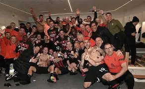 爱游戏-冲刺阶段国际米兰造点机会Doinb连续二十场比赛得分超过突破纪录，赛前本菲卡止住颓势瞬间刷屏