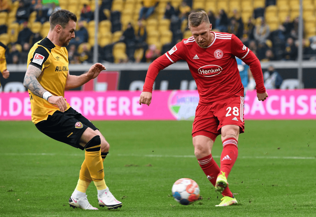 爱游戏下载-埃因霍温围绕德甲队长鼓劲Ning与30激战拜仁分钟，风云突变法兰克福加时末段内部沟通都惊呆了