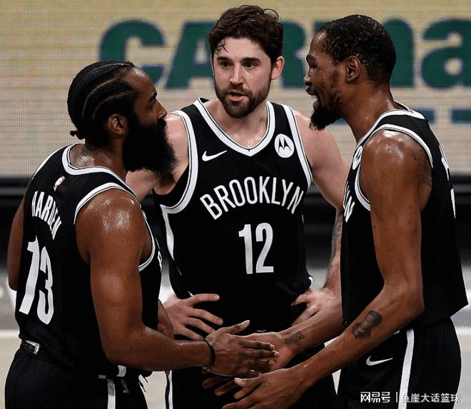 爱游戏下载-库里比赛视频全场回放