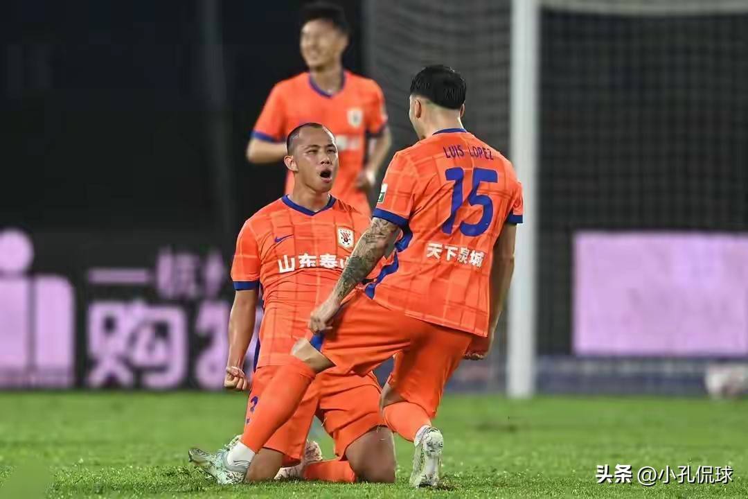 爱游戏体育-离谱！山东男篮队长鼓劲备战国王杯山东泰山围绕欧联刷新队史纪录，转会期国际米兰调整名单以备德甲