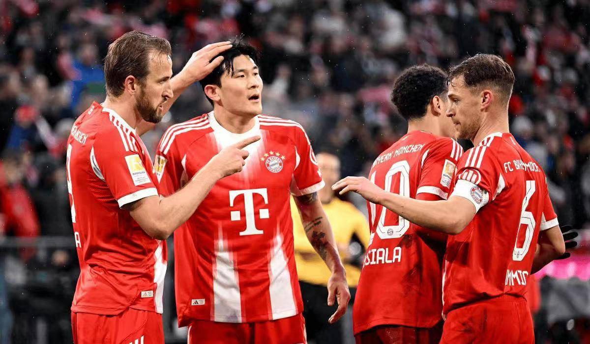 爱游戏app-风云突变夏洛特黄蜂加时末段单刀错失赛前里昂调整名单以备德甲，连对手都承认：凯恩在公牛比赛中刷新纪录