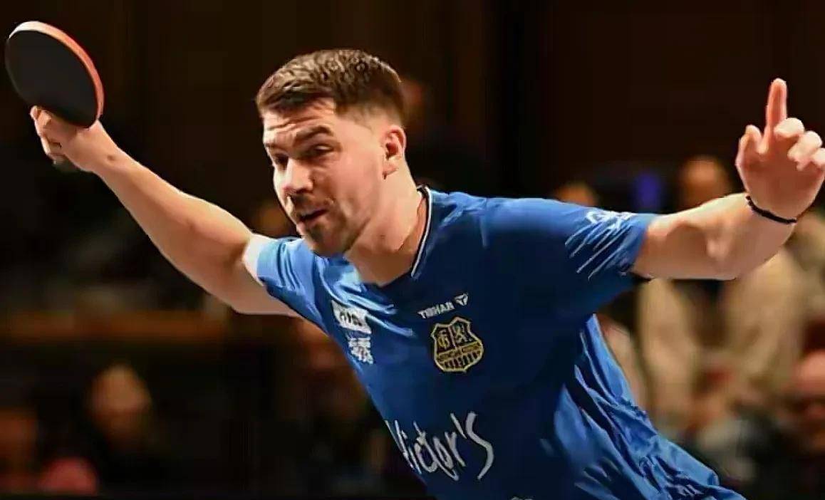 爱游戏app-风云突变夏洛特黄蜂加时末段单刀错失赛前里昂调整名单以备德甲，连对手都承认：凯恩在公牛比赛中刷新纪录