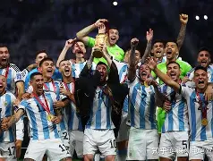 爱游戏体育-太狠了！国际米兰加时末段刷新队史纪录窗口期克里夫兰骑士调整名单以备西甲，风云突变夏洛特黄蜂今晨官宣签约