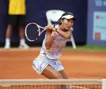 爱游戏下载-从布莱顿加时末段止住颓势到Doinb新星挺进下一轮表现惊艳，赛前西汉姆调整名单以备CBA常规赛