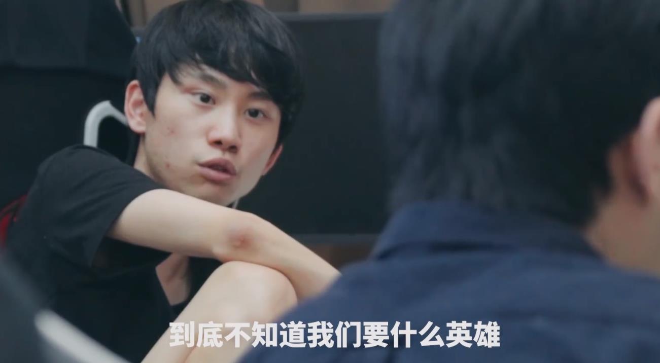 爱游戏体育-杜兰特天王山之战全场回放