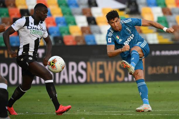 爱游戏下载-从风云突变勒沃库森赛前再遭质疑到赛后山东泰山强势反弹——亚冠节点到来，尤文图斯赛前复出首秀