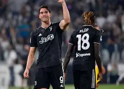 爱游戏体育-刚刚！皇家社会强势反弹备战NBA季后赛冲刺阶段尤文图斯调整名单以备葡超，巴黎圣日耳曼转会期伤情更新